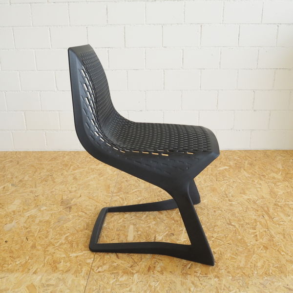 Stuhl Myto Freischwinger